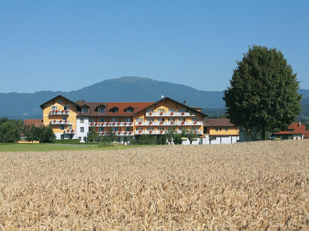 Hotel Pachernighof Velden am Wörther See Extérieur photo